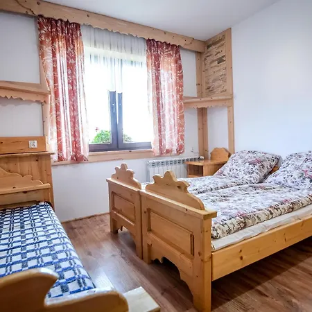 Goscinne U Gasienicow Homestay Zab