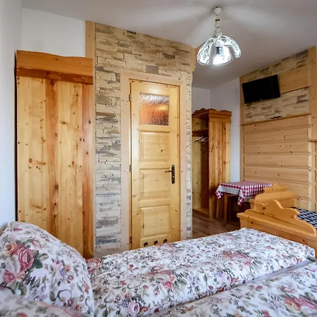 Homestay Goscinne U Gasienicow Zab